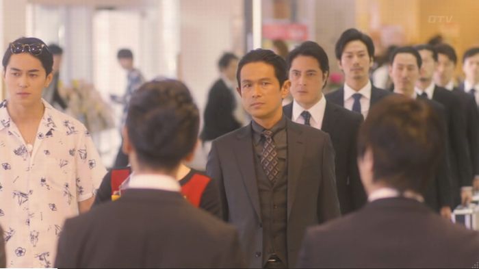 コンフィデンスマンJP 1話のキャプ154