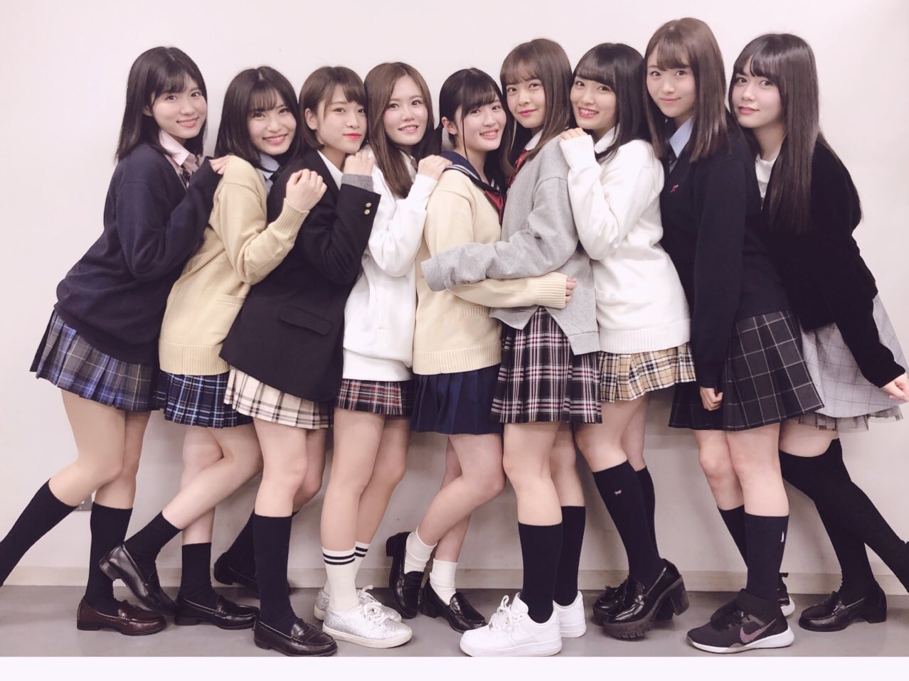 y摜z@AKB48@qɂƂłȂiDĂ܂ 	YouTube>1{ ->摜>15 