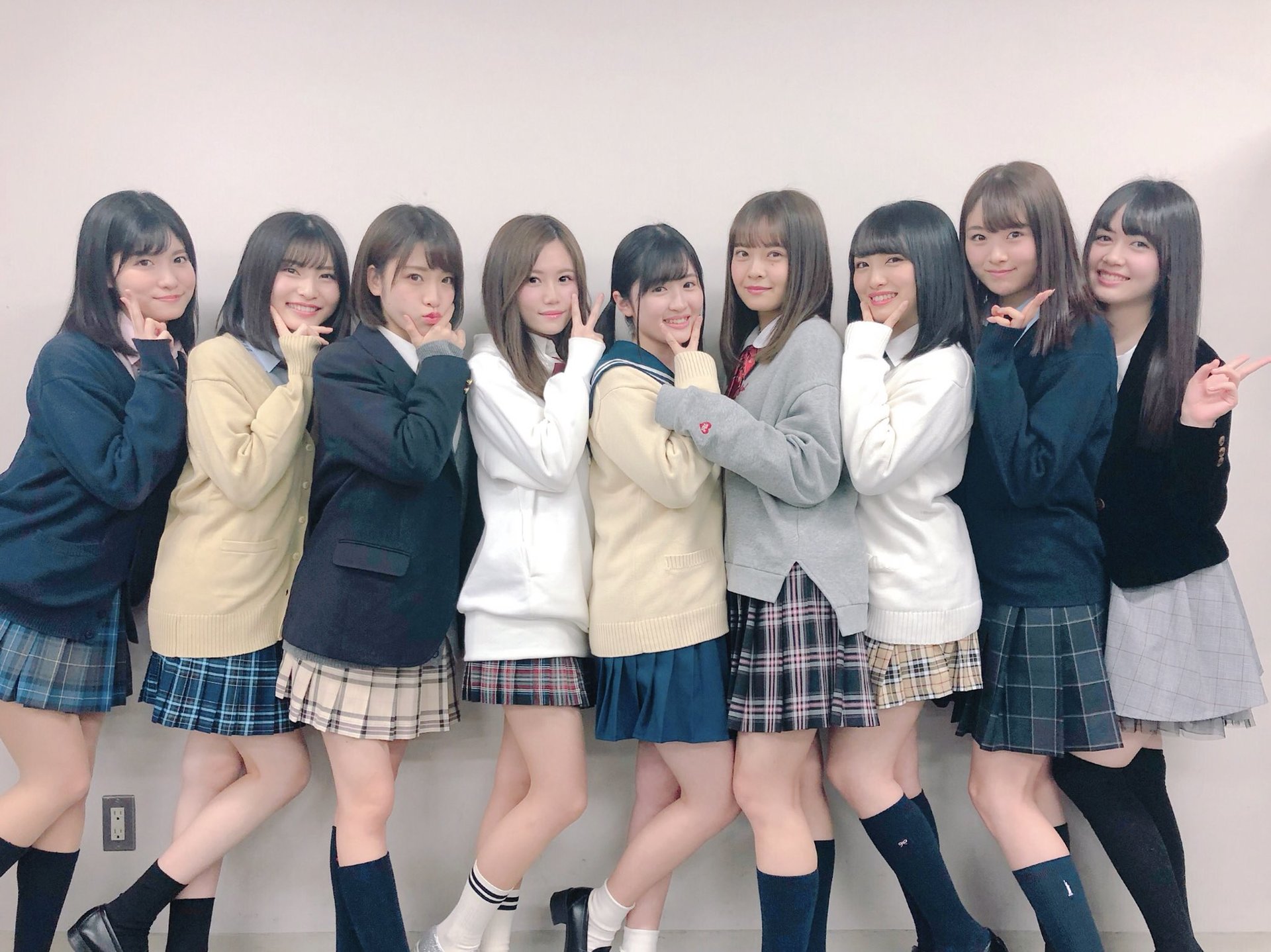 y摜z@AKB48@qɂƂłȂiDĂ܂ 	YouTube>1{ ->摜>15 